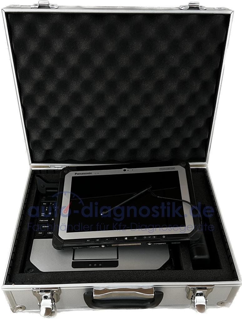 Panasonic Toughbook CF-20 als abgenommenes Tablet im Koffer